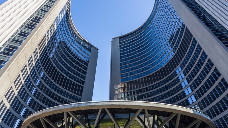 Toronto City Hall exterior building